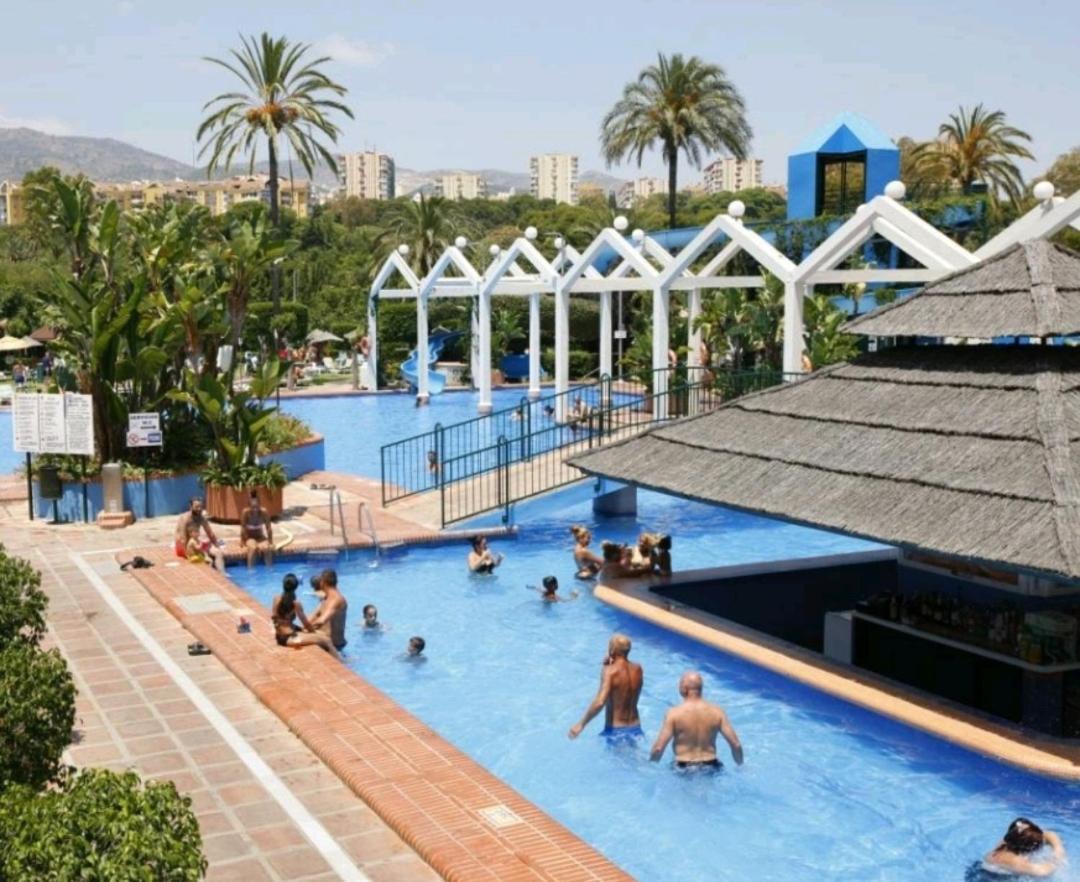 El Estudio De La Playa Benalbeach Vistas Al Mar Benalmádena Eksteriør billede
