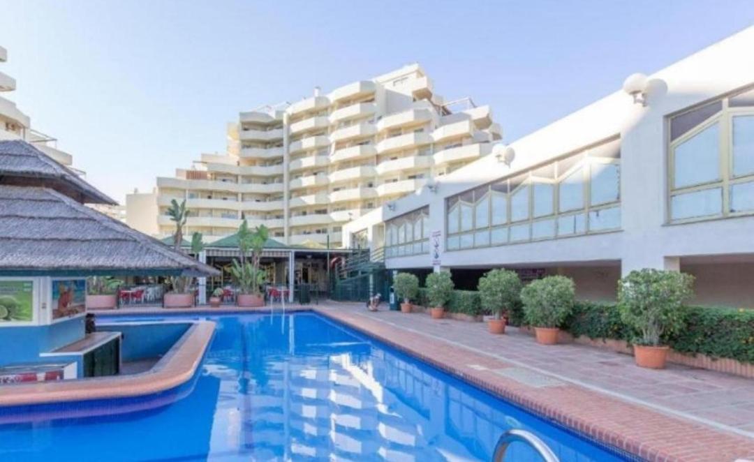 El Estudio De La Playa Benalbeach Vistas Al Mar Benalmádena Eksteriør billede