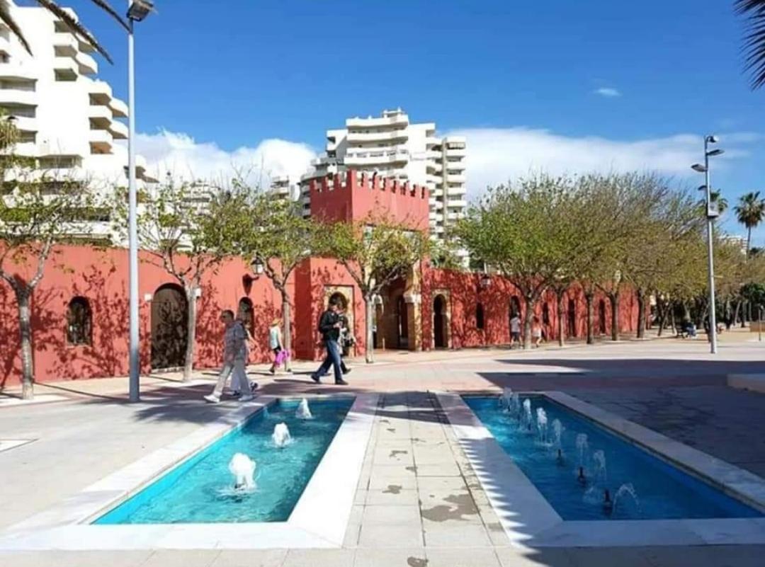 El Estudio De La Playa Benalbeach Vistas Al Mar Benalmádena Eksteriør billede