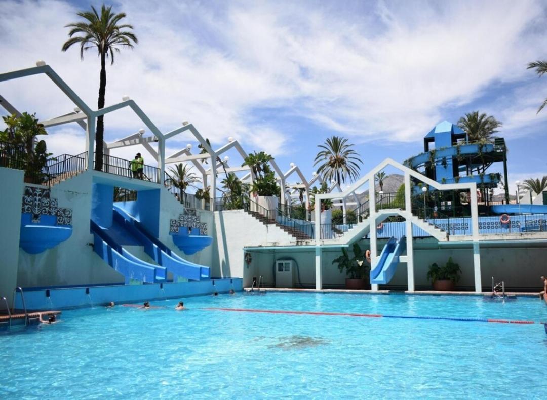 El Estudio De La Playa Benalbeach Vistas Al Mar Benalmádena Eksteriør billede
