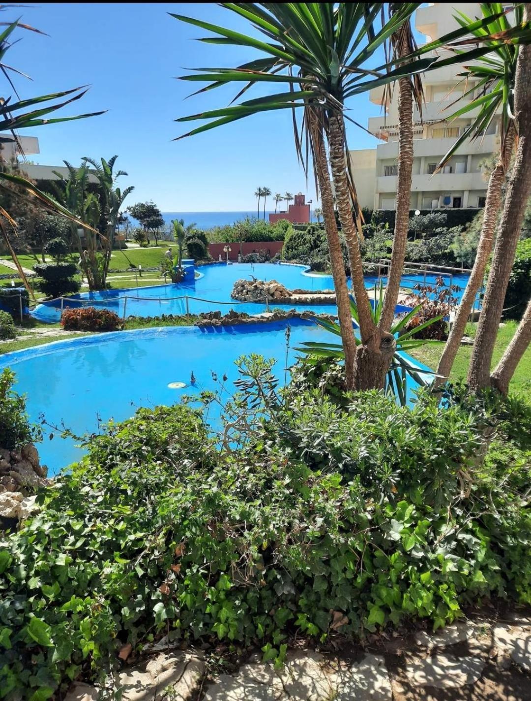 El Estudio De La Playa Benalbeach Vistas Al Mar Benalmádena Eksteriør billede